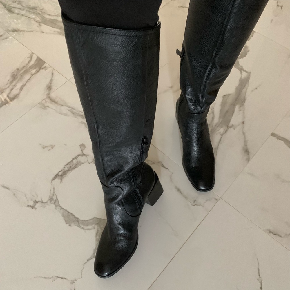 Pour la Victoire Felicia Pebbled Boots - Picture 4 of 8